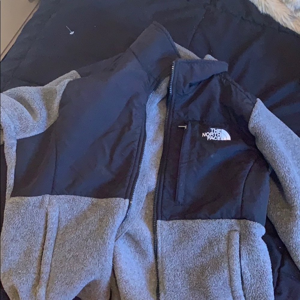 Small north face jacket fleece